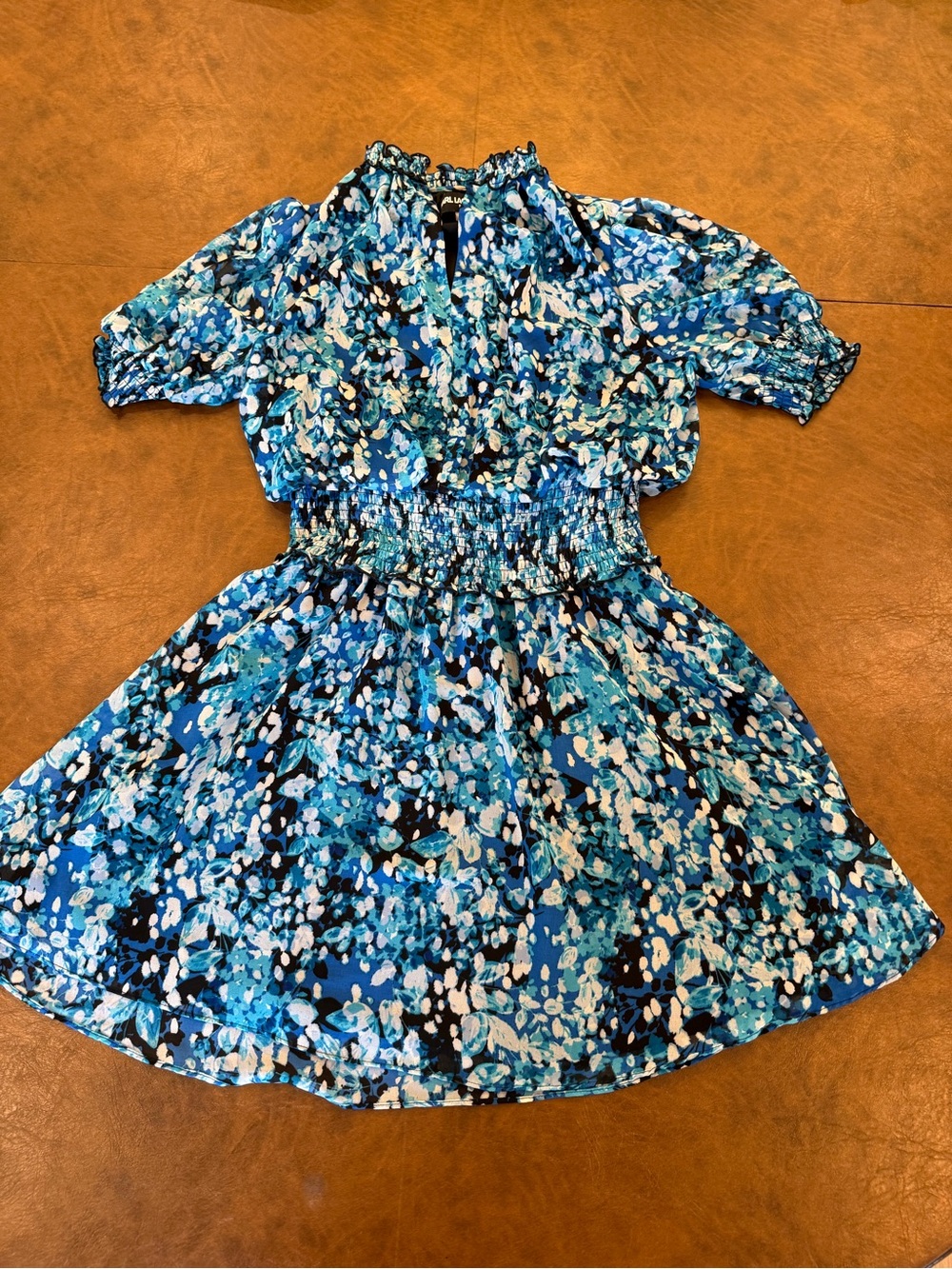 Karl Lagerfeld Blue Floral Smocked Waist Dress Women’s Size 4